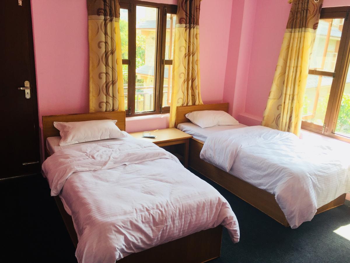 Obey Guest House Pokhara Dış mekan fotoğraf