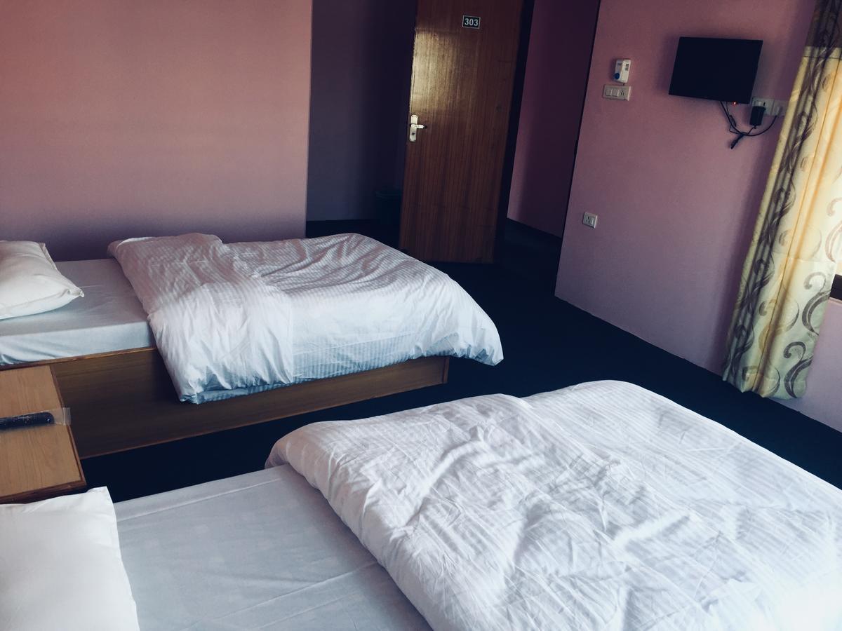 Obey Guest House Pokhara Dış mekan fotoğraf