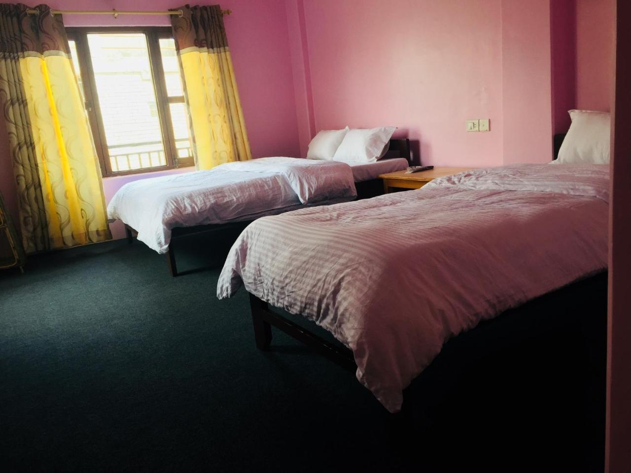 Obey Guest House Pokhara Dış mekan fotoğraf